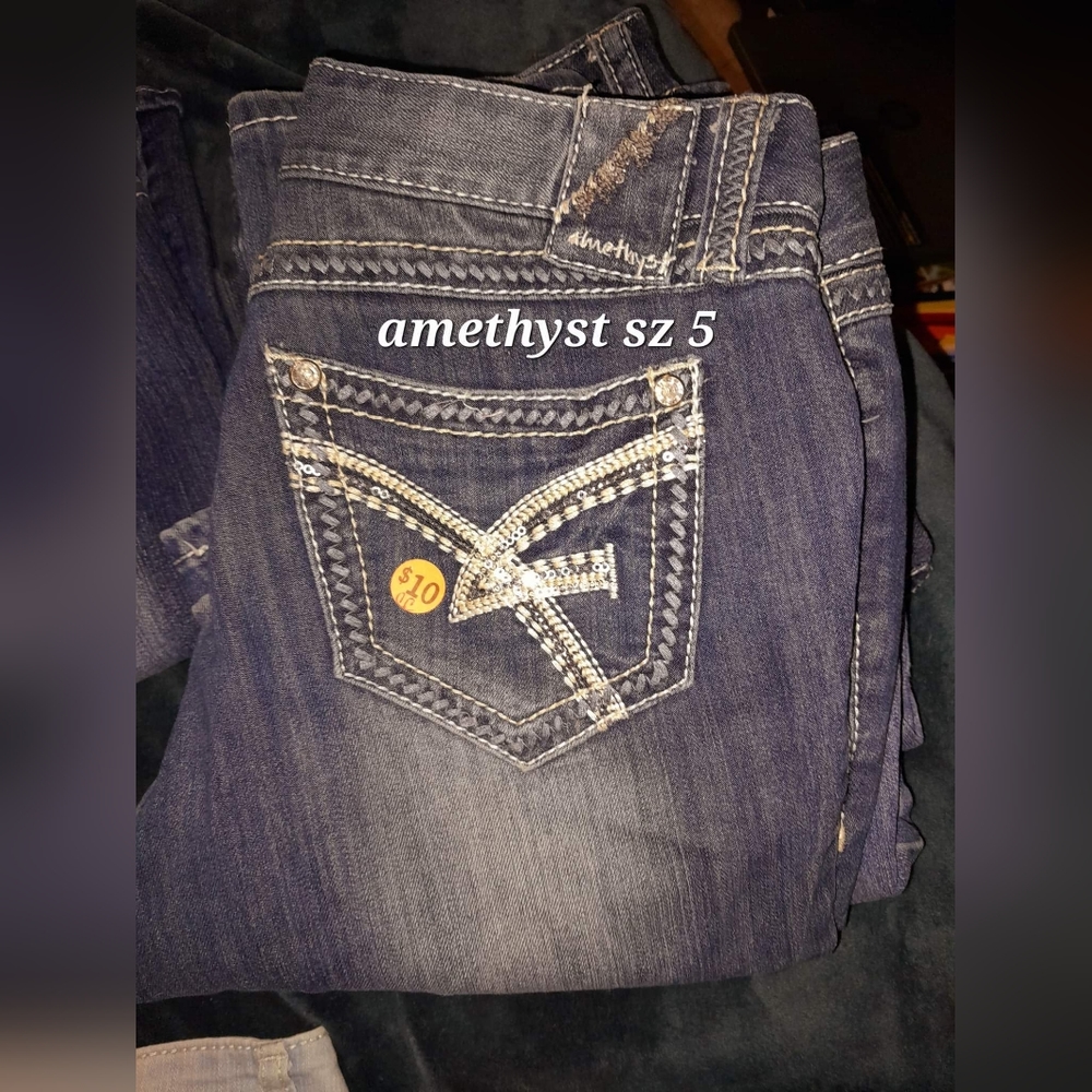 Amethyst size 5 Jeans